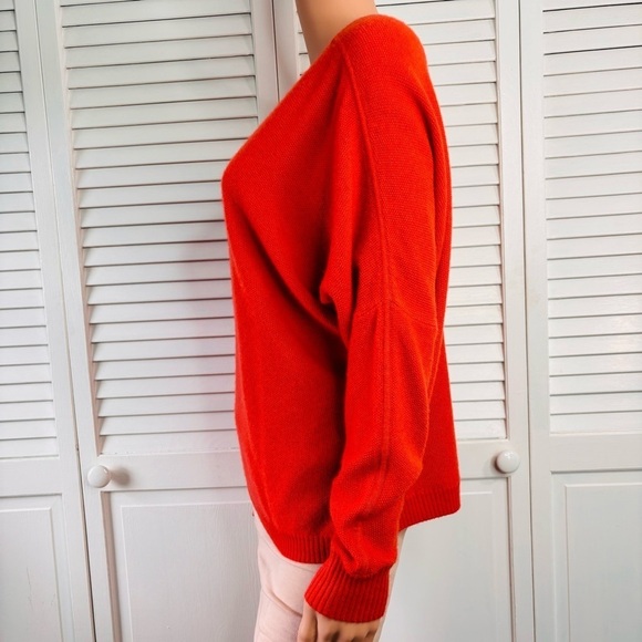 360 CASHMERE Orange V-Neck Oversized Sweater Size Small - Picture 4 of 8